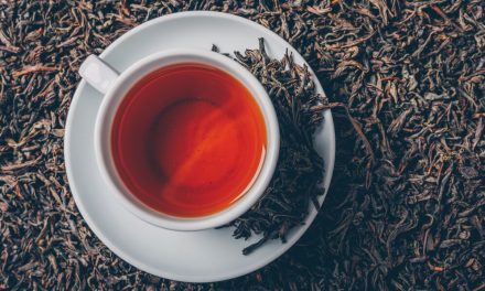 O ceașcă de ceai negru pe zi ar putea ajuta la îmbunătățirea nivelului de zahăr din sânge și la reducerea riscului de diabet
